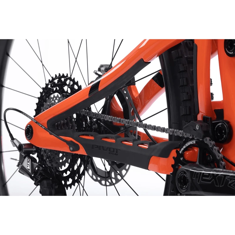 Pivot Firebird 29 Ride GX/X01 Bike - 2022 4 Pivot Firebird 29 Ride GX/X01 Bike - 2022 - Image 4