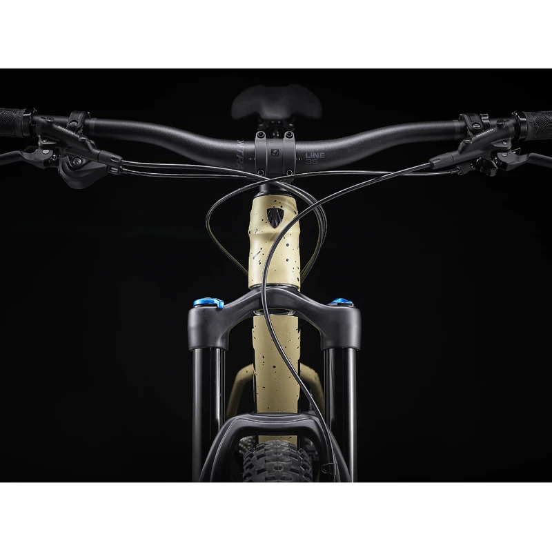 Trek Roscoe 9 Bike - 2023 1 Trek Roscoe 9 Bike - 2023