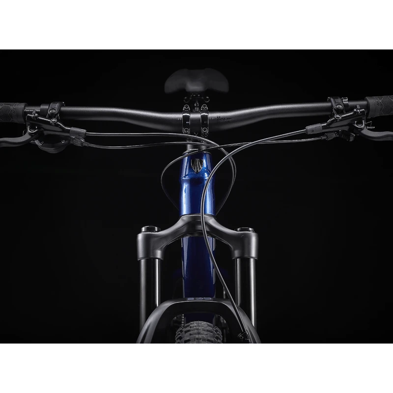 Trek Roscoe 8 Bike - 2023 4 Trek Roscoe 8 Bike - 2023 - Image 4