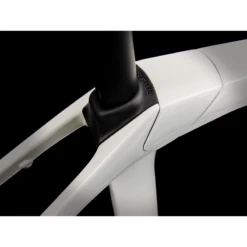 Trek Domane SL 7 Gen 4 Road Bike - 2023 -Peak Cycle Hub Sales Store 1132544 800 auto