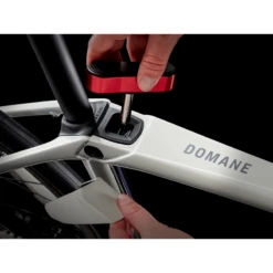 Trek Domane SL 7 Gen 4 Road Bike - 2023 -Peak Cycle Hub Sales Store 1132546 800 auto