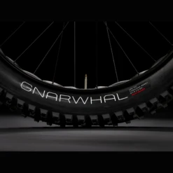 Trek Farley 5 Fat Bike - 2023 20 Trek Farley 5 Fat Bike - 2023 -Peak Cycle Hub Sales Store 1362003 800 auto