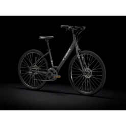 Trek Verve 2 Disc Low-Step Bike - 2022 19 Trek Verve 2 Disc Low-Step Bike - 2022 -Peak Cycle Hub Sales Store 956826 800 auto