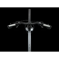 Trek Verve 3 Disc Low-Step Bike - 2022 16 Trek Verve 3 Disc Low-Step Bike - 2022 -Peak Cycle Hub Sales Store 957409 800 auto